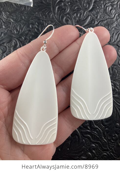 White 80s Plastic Triangle Drop Earrings - #Qk4bvGQEQeo-2