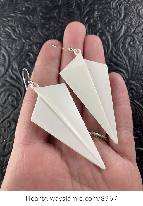 White 80s Plastic Triangle Drop Earrings - #R6lk4P3UZRY-1