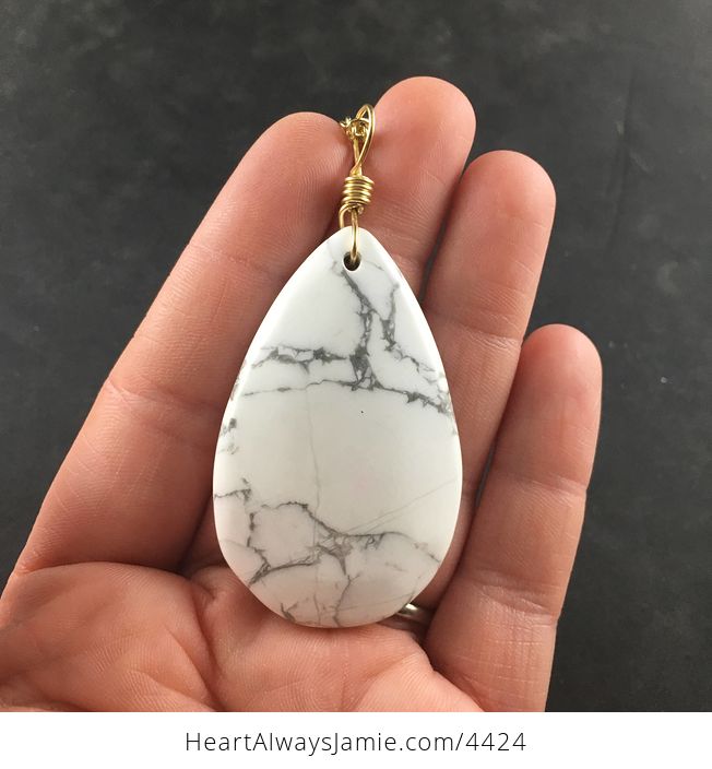 White and Gray Howlite Turquoise Stone Pendant Necklace with Custom Gold Chain - #DRy9ixnNaCE-5