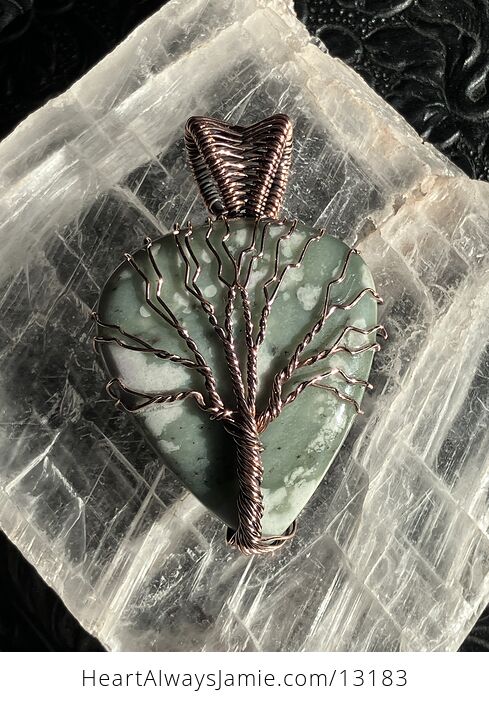 Wire Wrapped Lucky Jade Tree of Life Crystal Stone Jewelry Pendant - #jNlyVHX9yVg-3