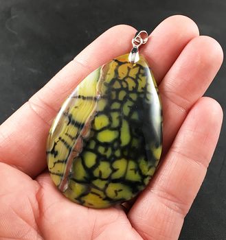 Yellow and Black Dragon Veins Stone Agate Pendant #2DYeiUPBrsg