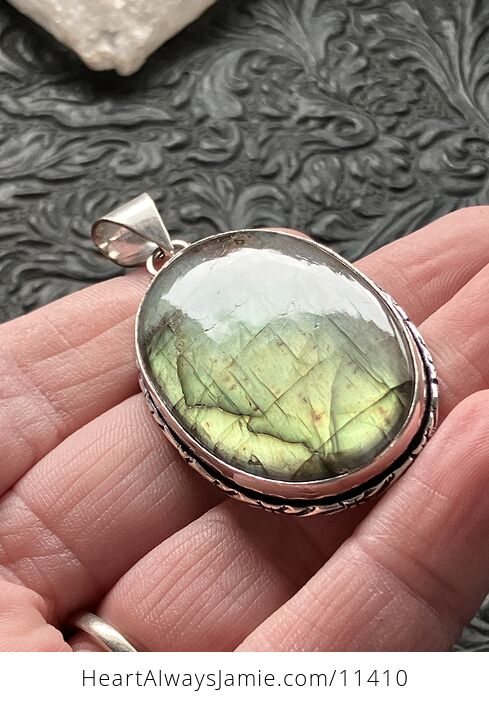 Yellow Green Flash Labradorite Crystal Stone Jewelry Pendant - #HN0jNLqsixk-5