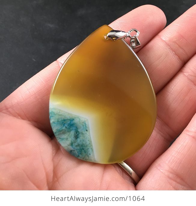 Yellow White Green and Blue Druzy Stone Agate Pendant Necklace - #cJPjQpojoGw-2